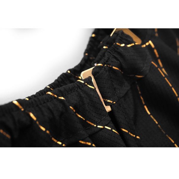 Barber Strong The Barber Cape Black w/ 24K Gold Pinstripe #BSC10-BLK/GOLD